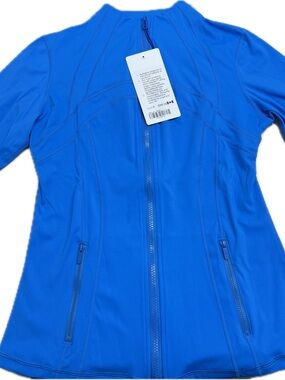 blue lululemon define jacket and shorts